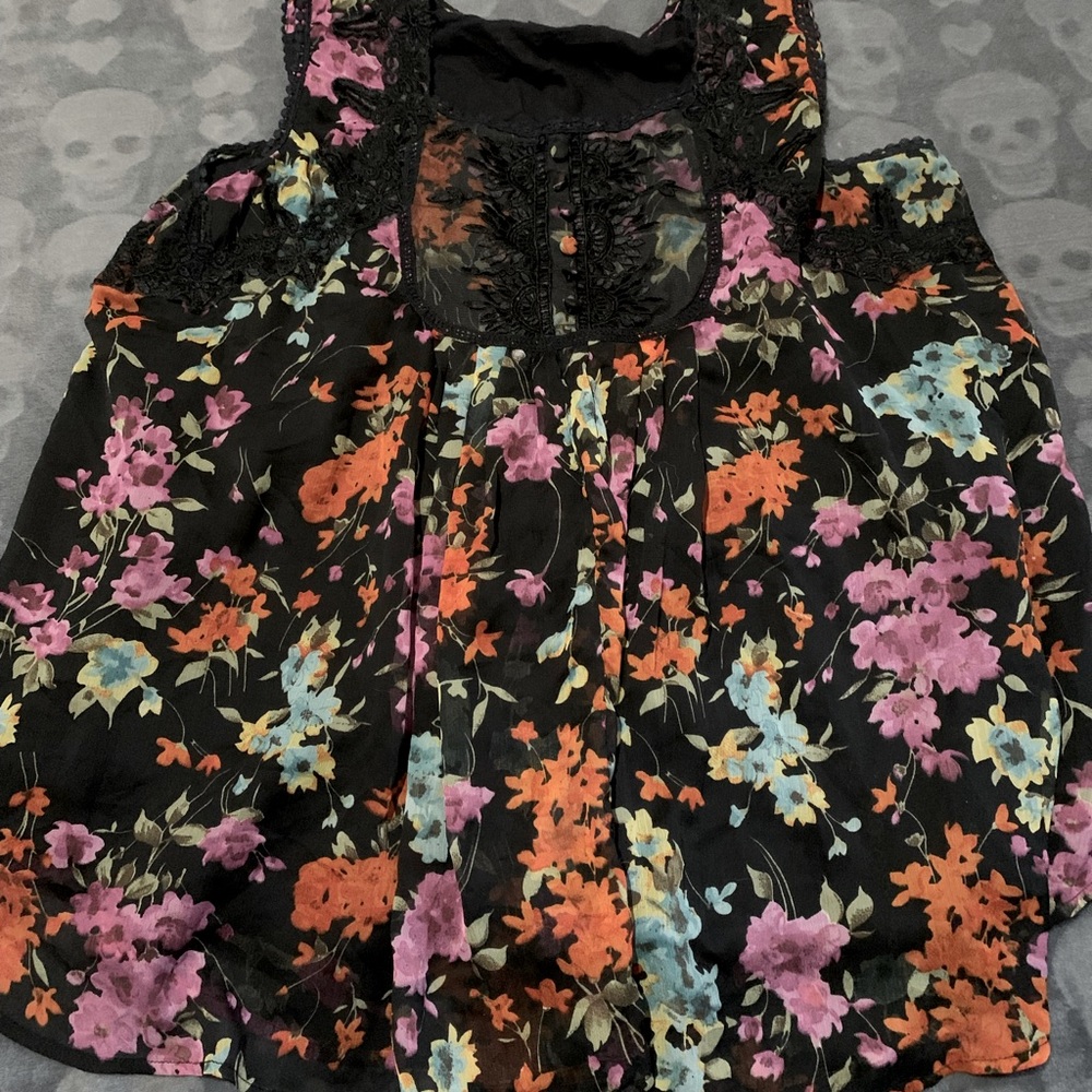 Floral and lace tank